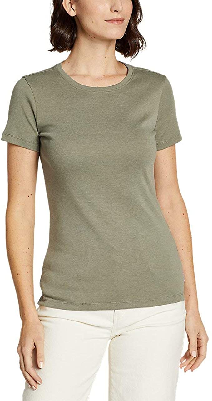 These Women’s Wrinkle Free Shirts Will Make Packing a Breeze
